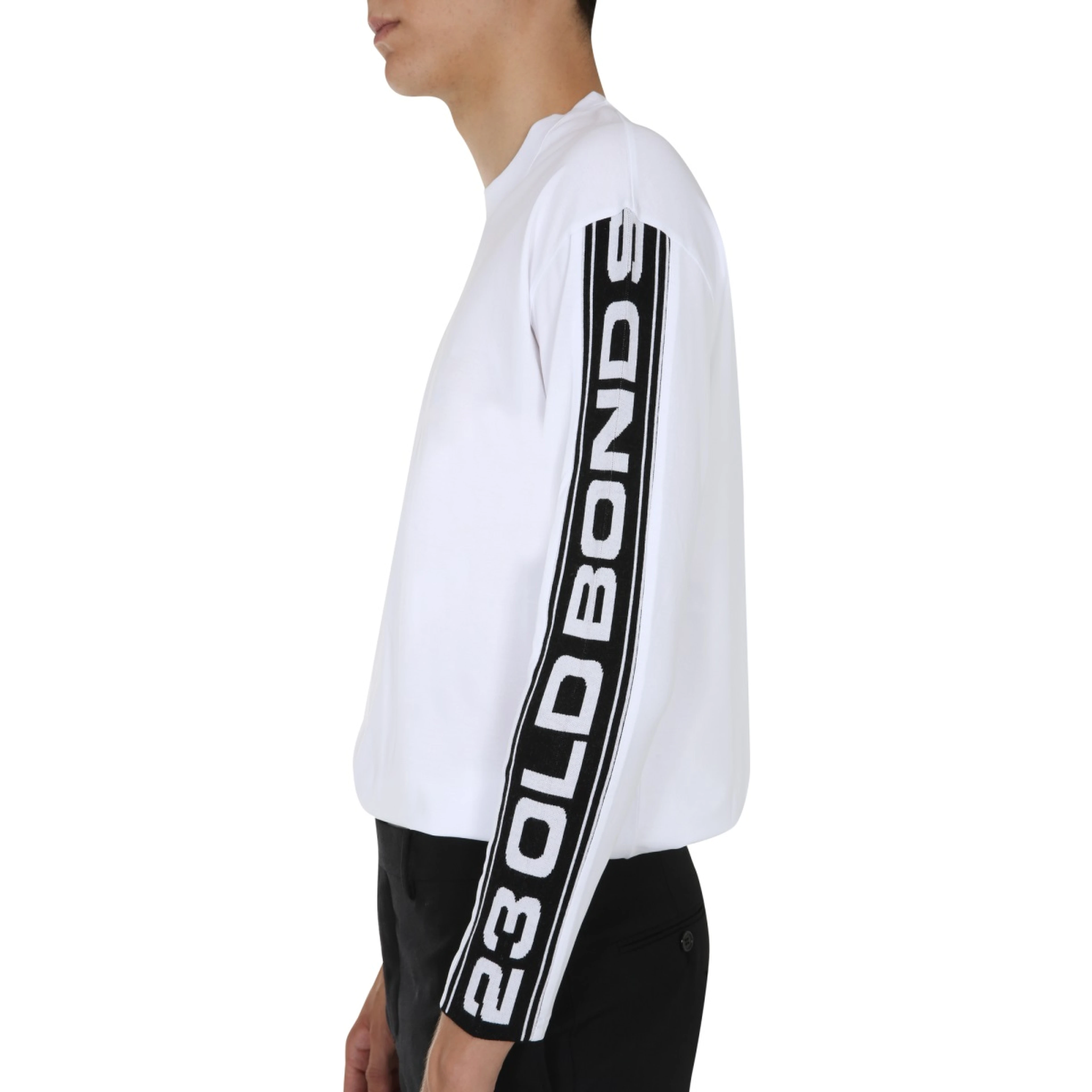 ROUND NECK T-SHIRT