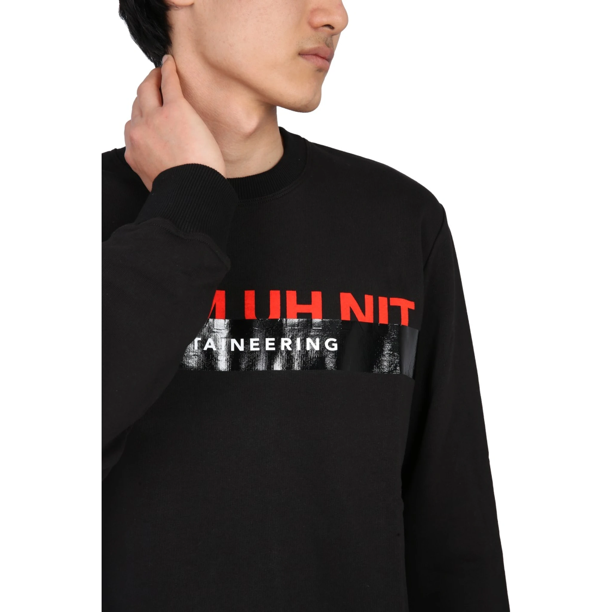 CREW NECK SWEATSHIRT
