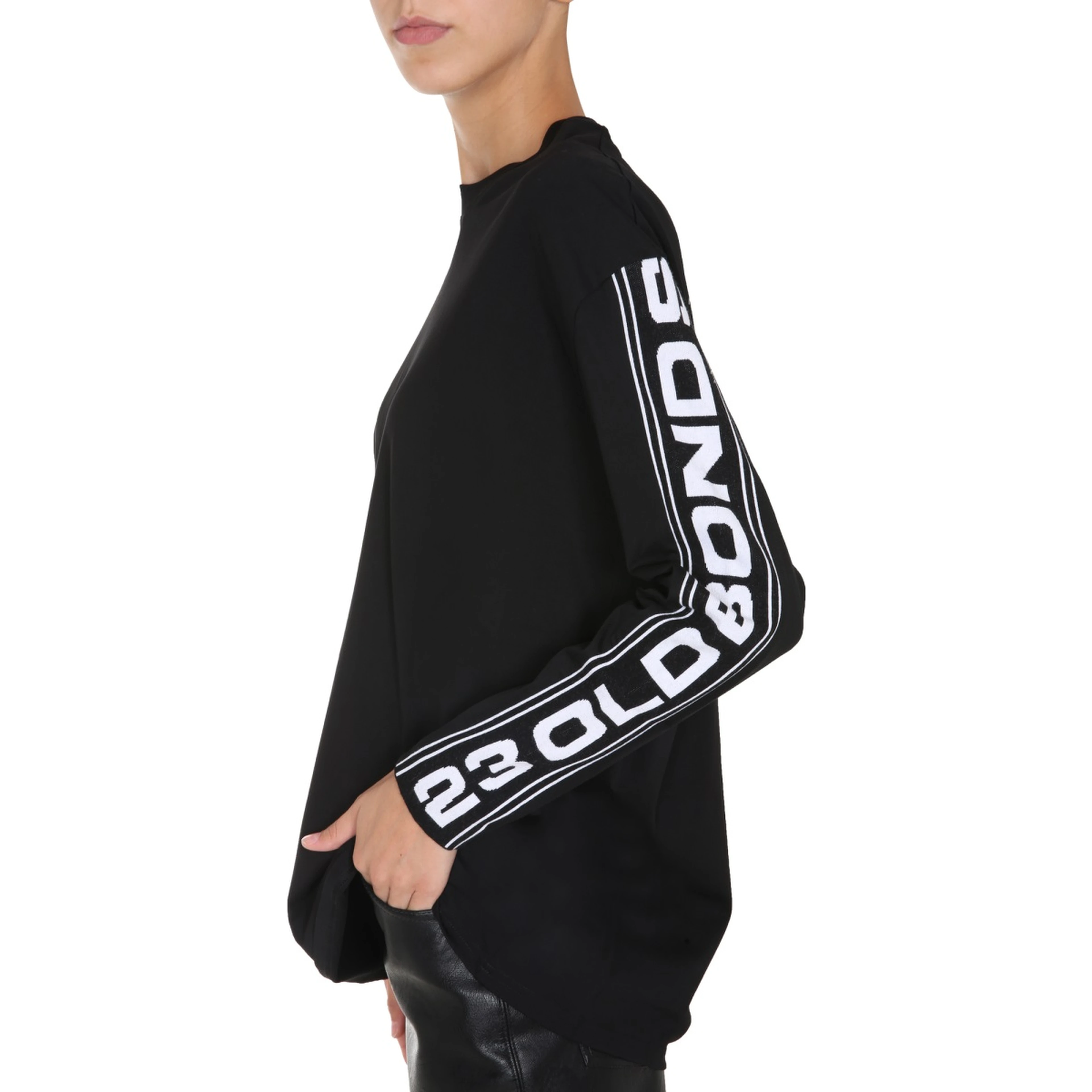 ROUND NECK T-SHIRT