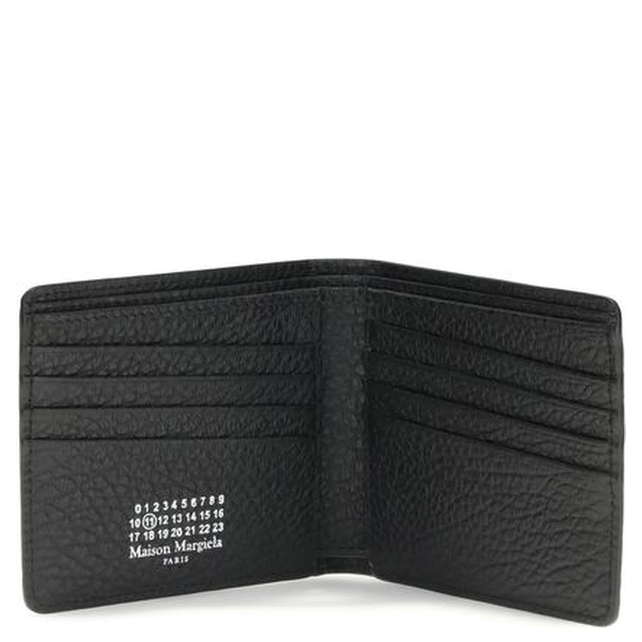 محفظة بوس توروس من جلد العجل الأسود