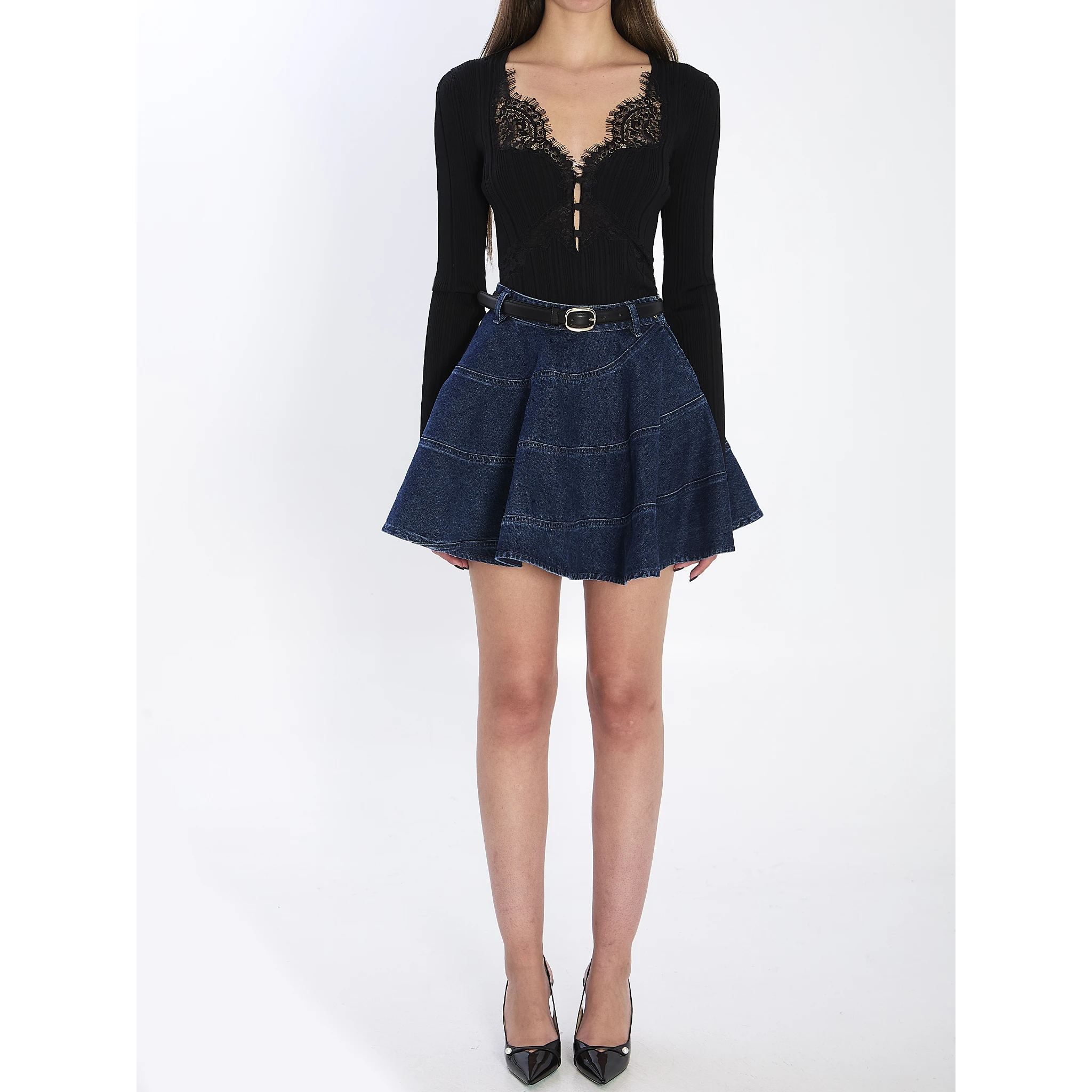 بلوزة محبوكة من الدانتيل