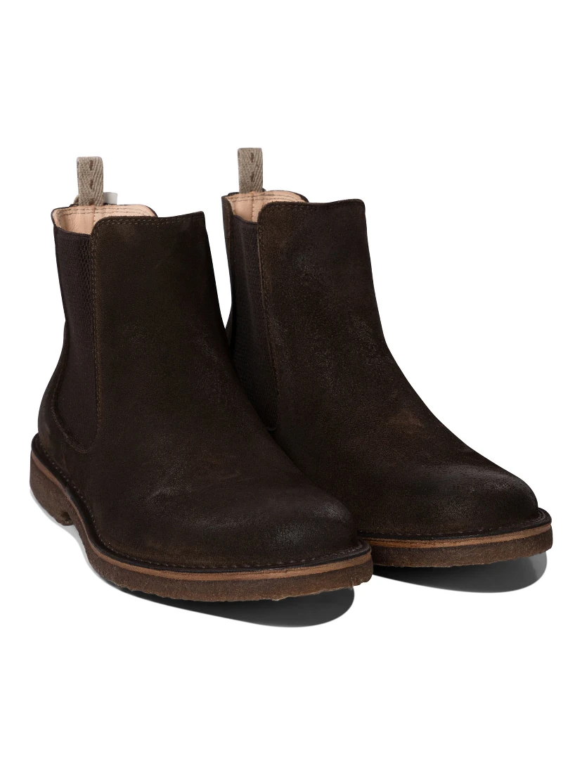 Chelsea ankle boots in leather