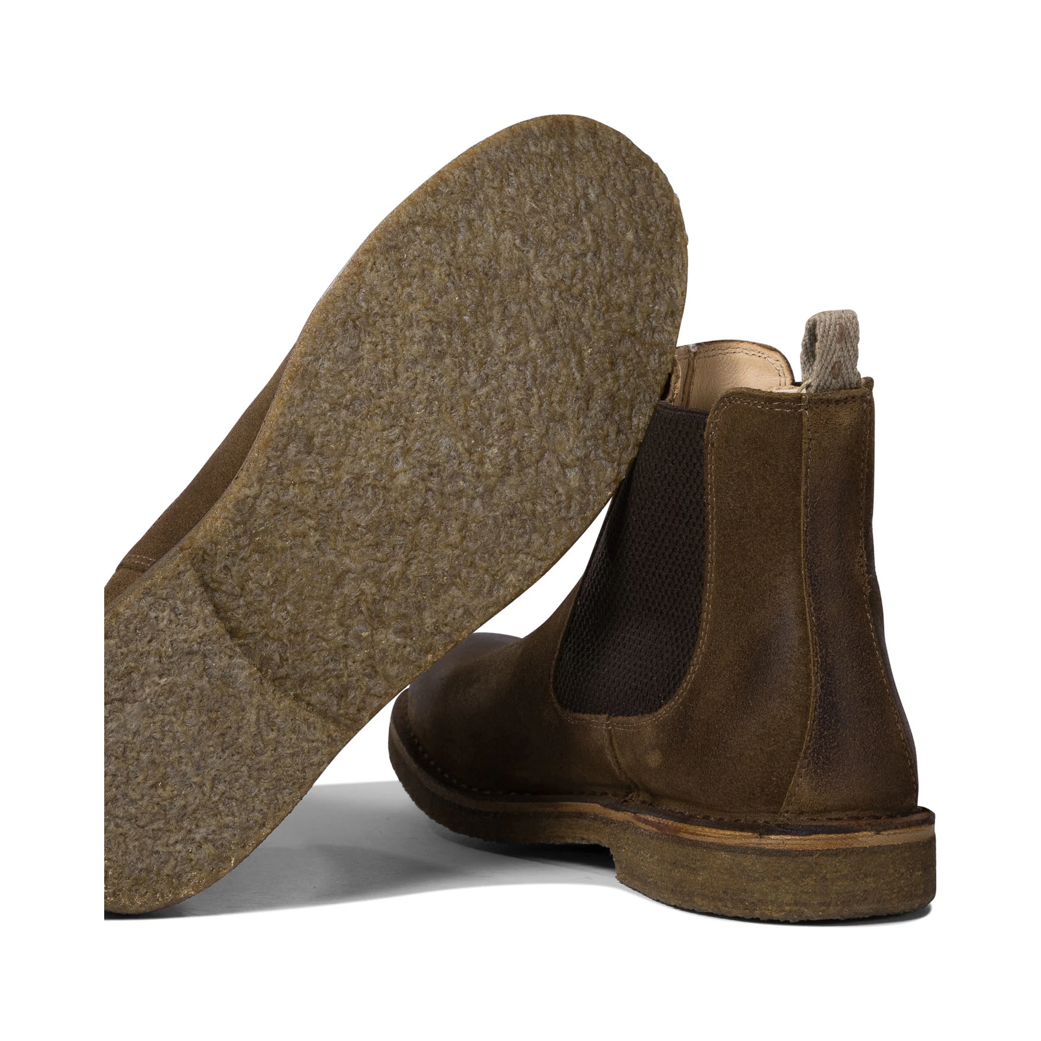 Chelsea ankle boots in leather