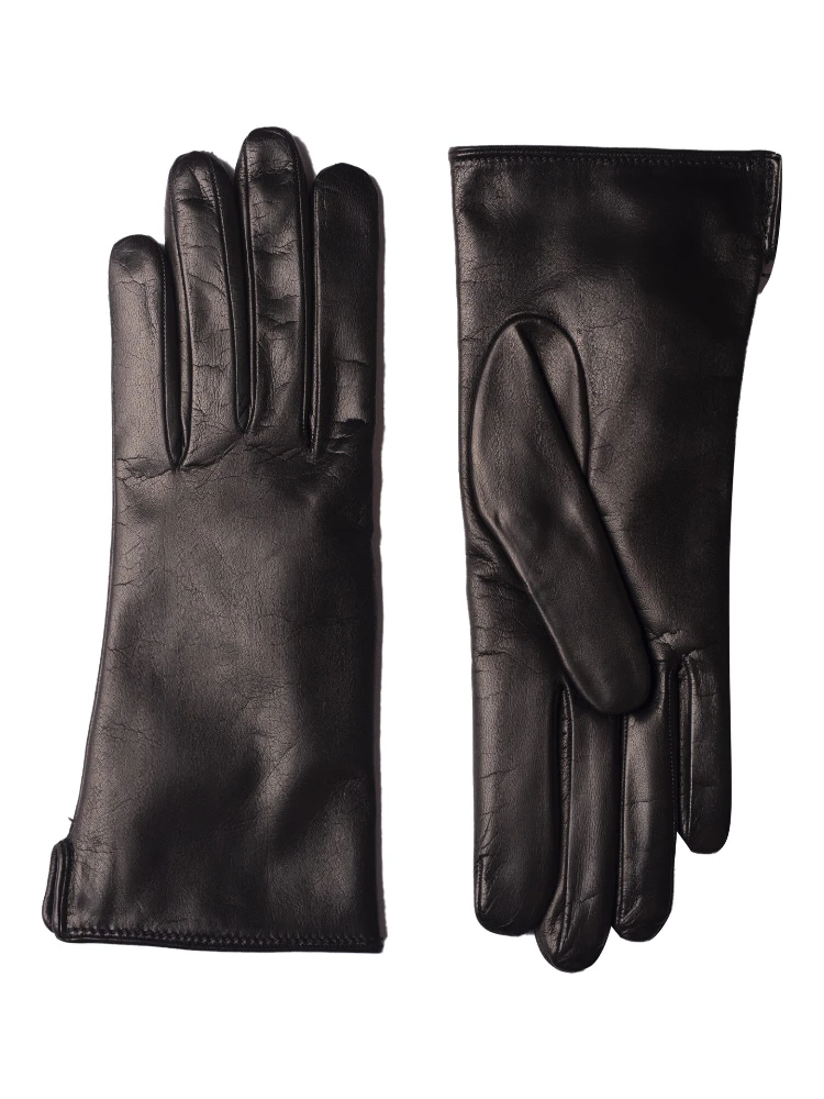 Leather gloves