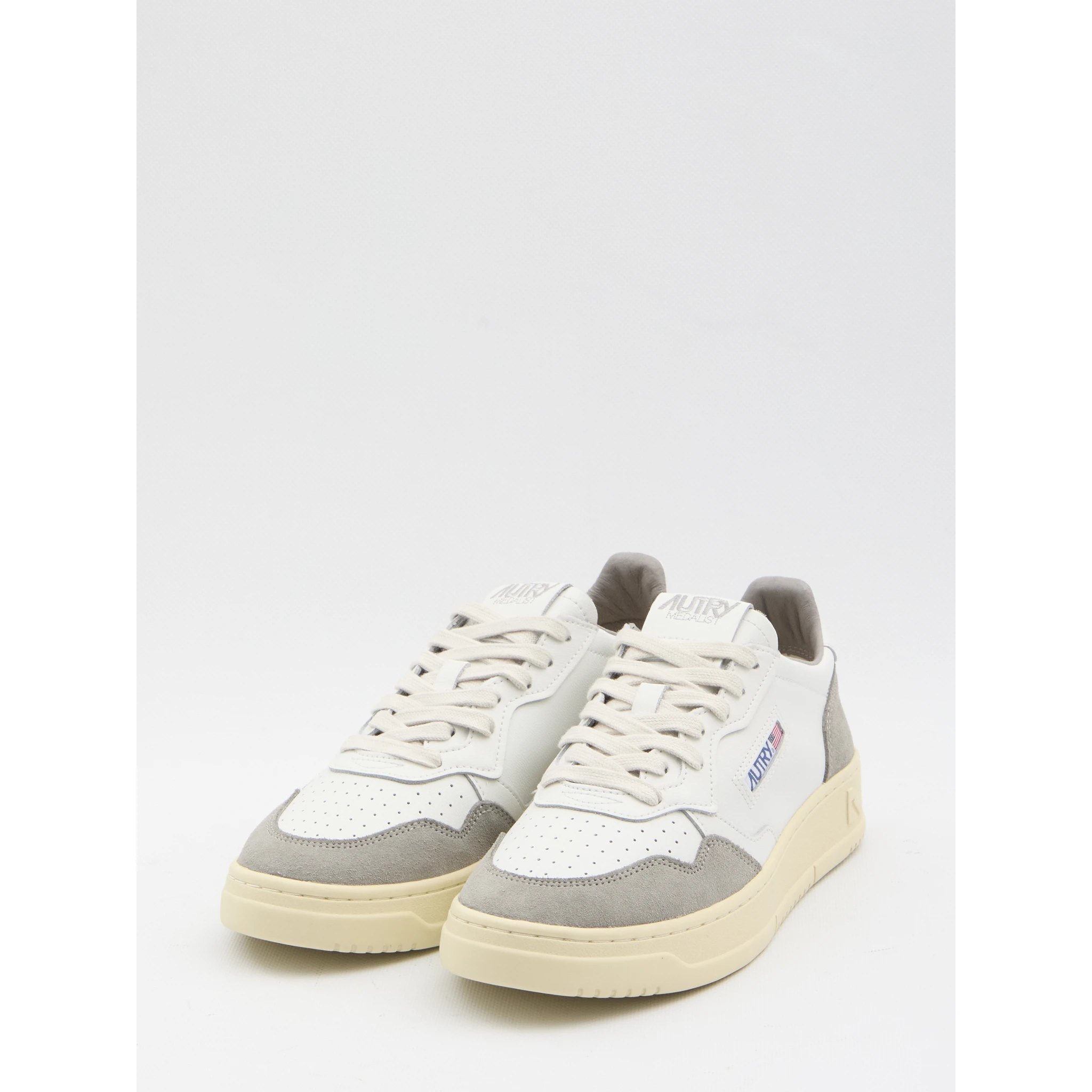 Medalist Low sneakers