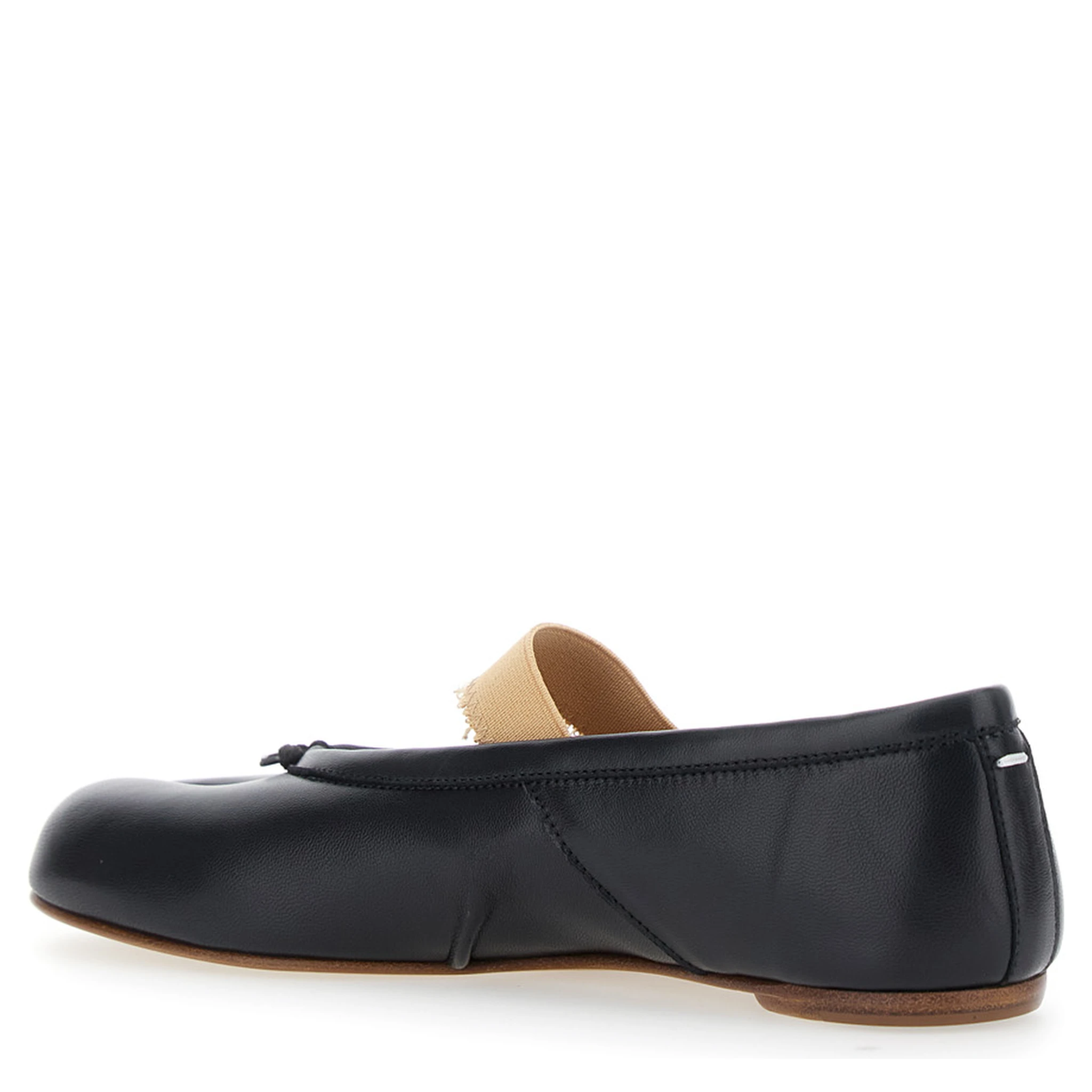 Black Ballet Flats with Band Design and Tabi Toe in Leather Woman