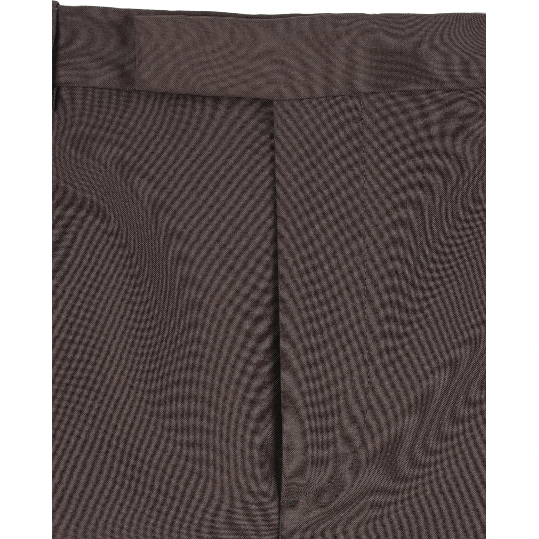 ملابس غوتشي الجاهزة