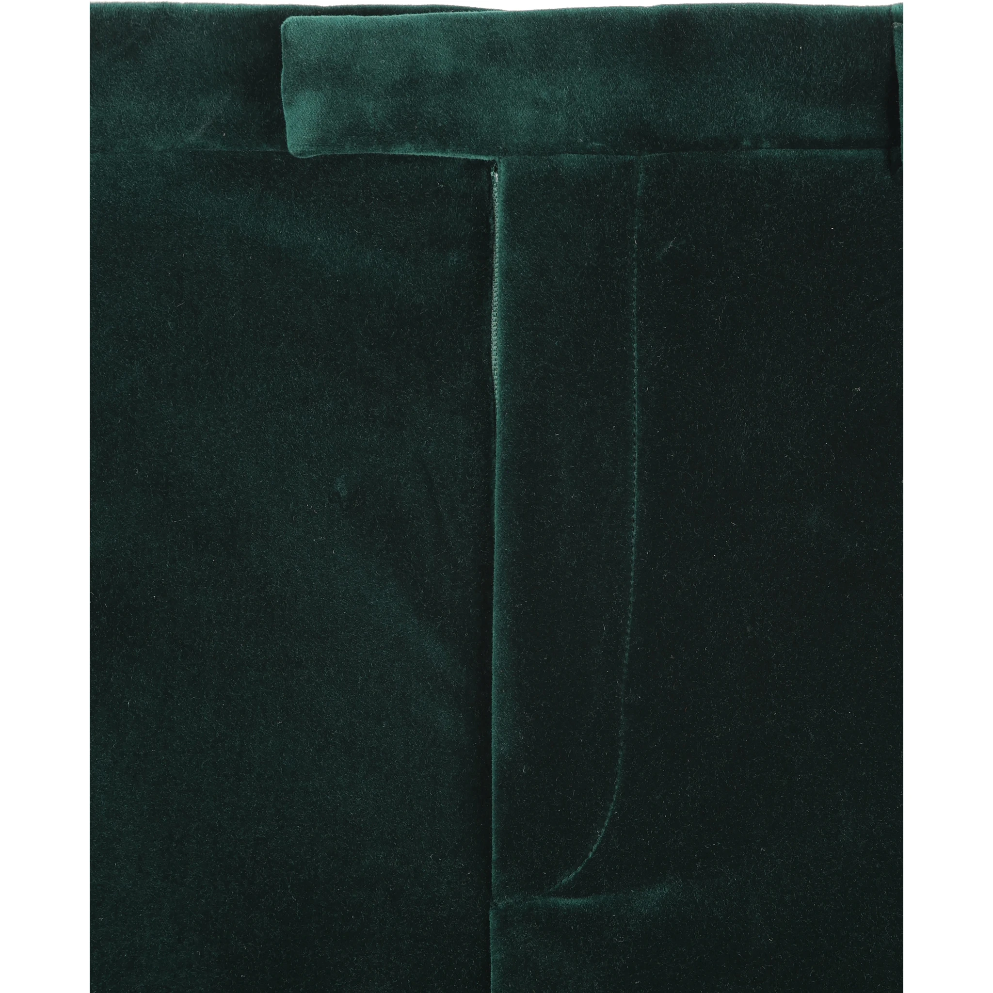 ملابس غوتشي الجاهزة