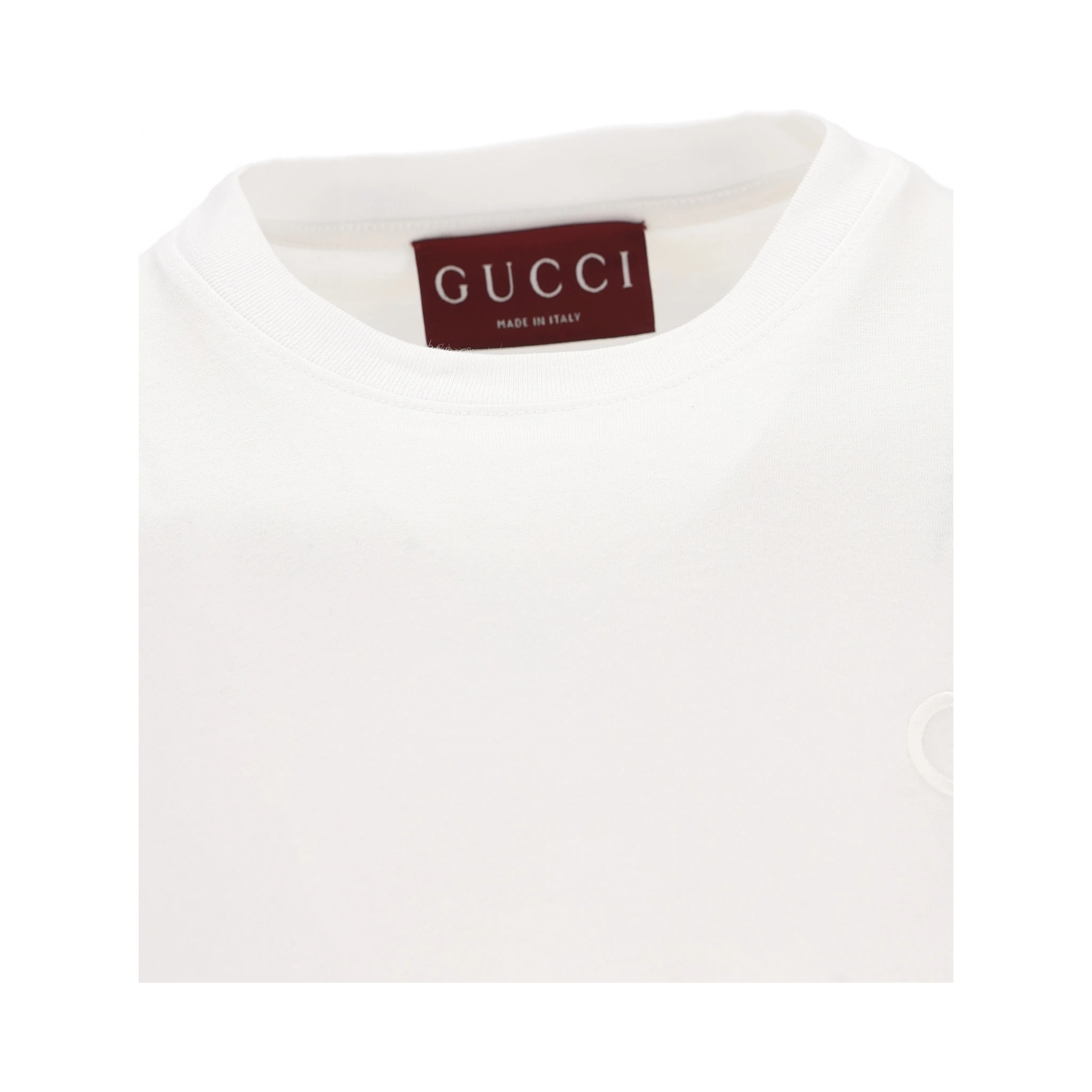 تيشيرتات وبولو بيضاء من غوتشي