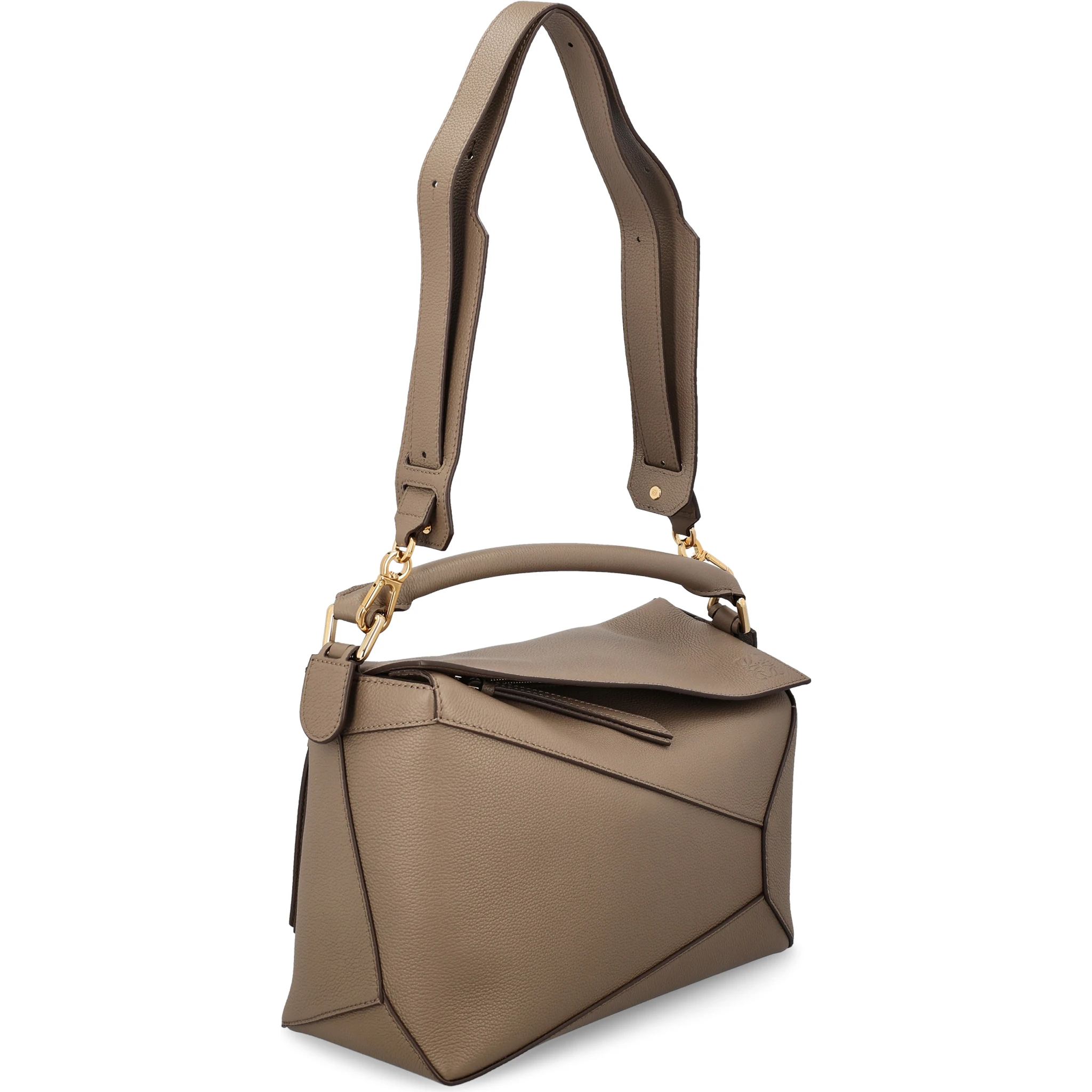 Loewe Bags.. Beige