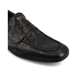 حذاء برادا مسطح أسود