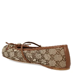 Gucci Flat shoes