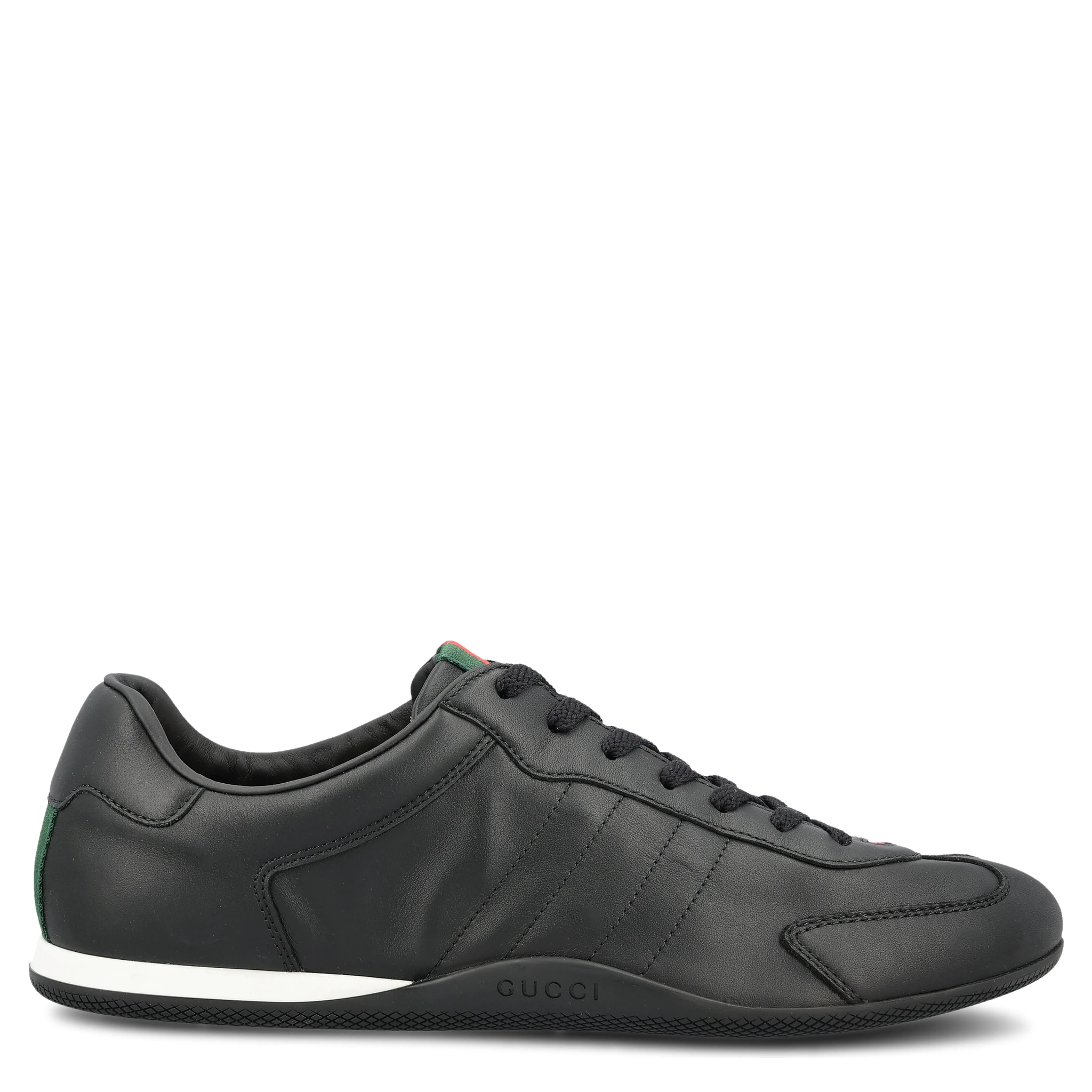 Shift trainers in black leather