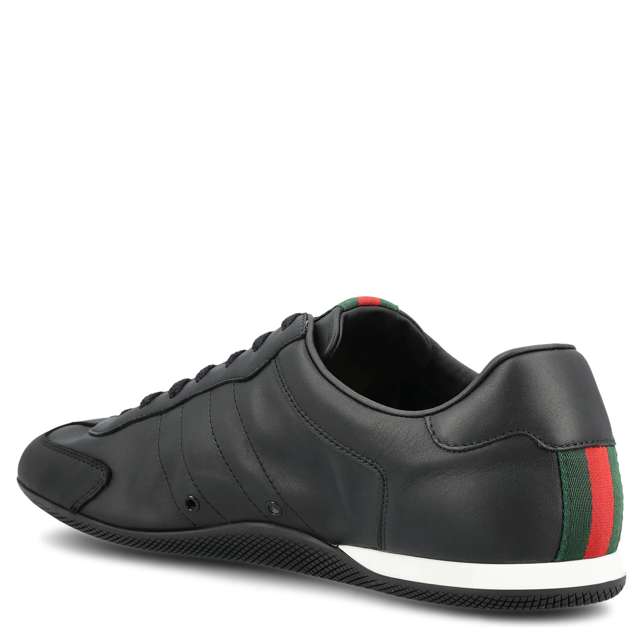 Shift trainers in black leather