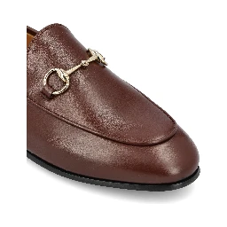 أحذية غوتشي المسطحة