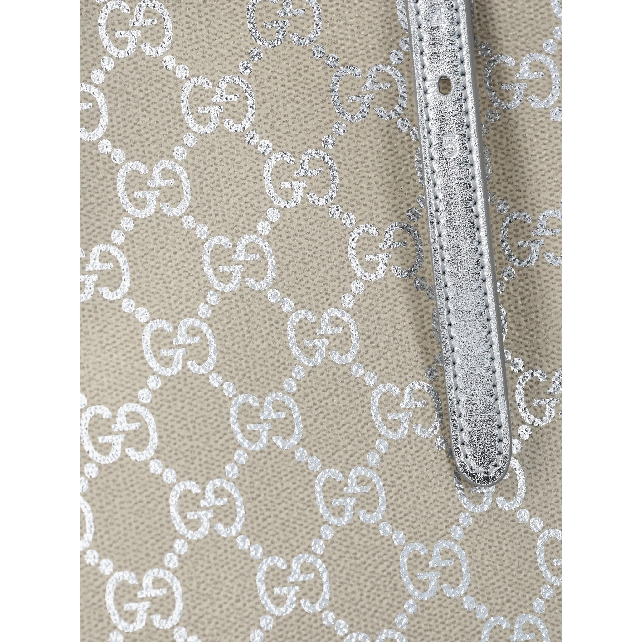 GG Emblem Medium Tote Bag