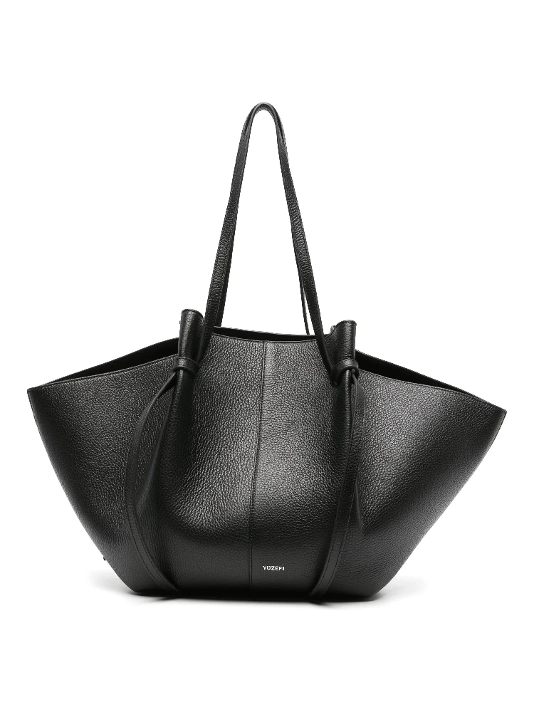Yuzefi Bags.. Black