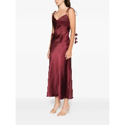 SELF PORTRAIT Dresses Red