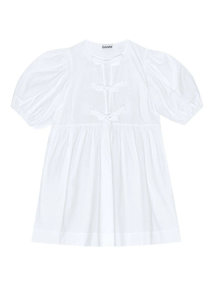 فساتين غاني بيضاء