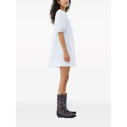 فساتين غاني بيضاء