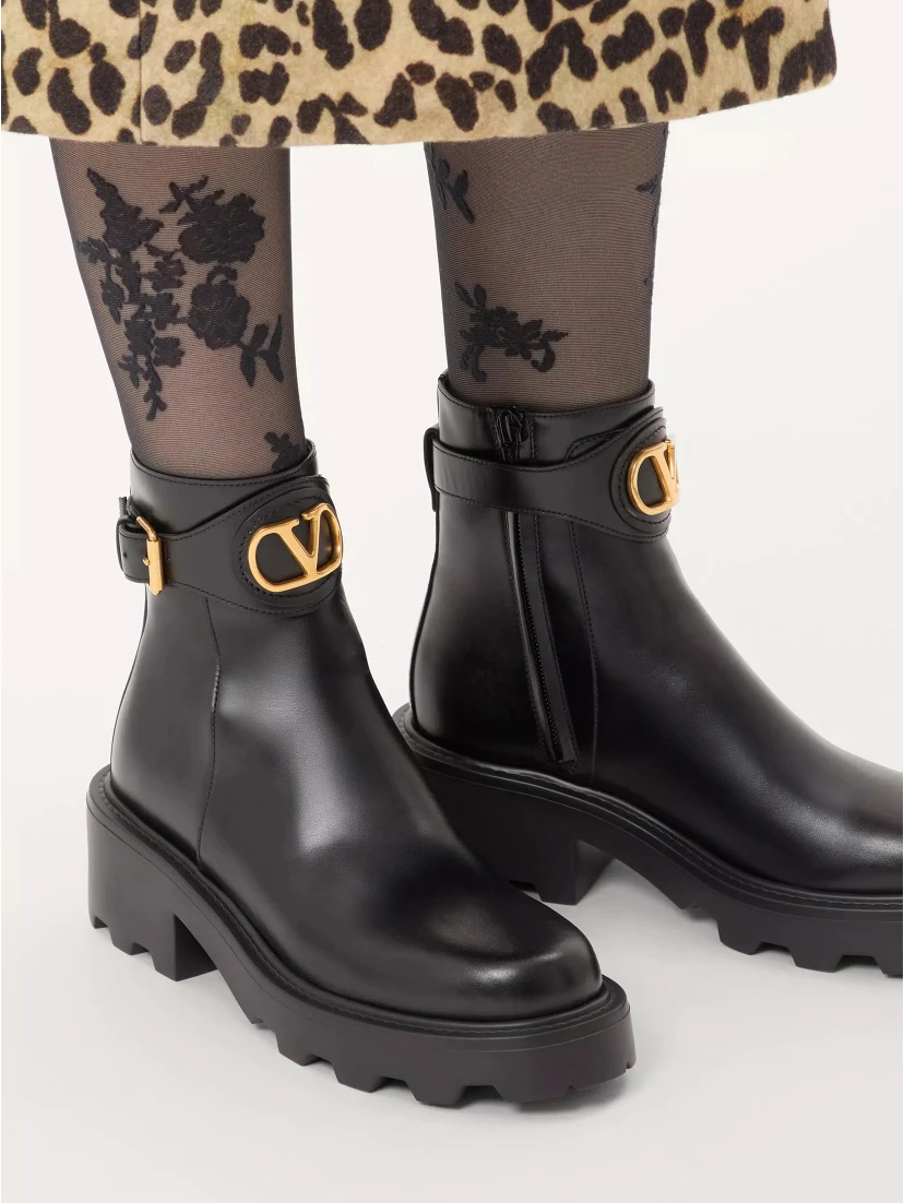 VALENTINO GARAVANI boots