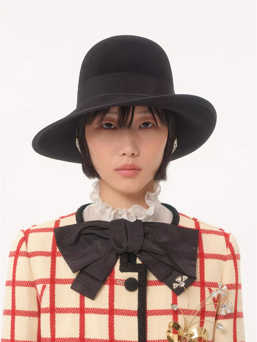 VALENTINO GARAVANI hat