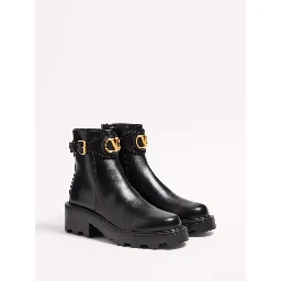 VALENTINO GARAVANI boots