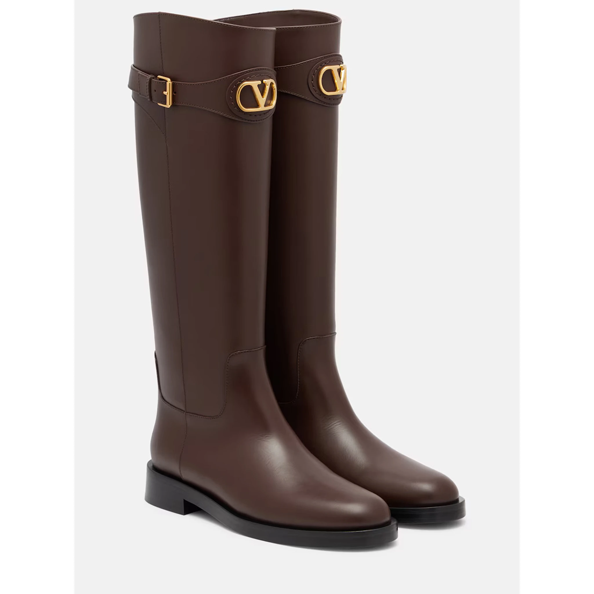 أحذية فالنتينو غارافاني