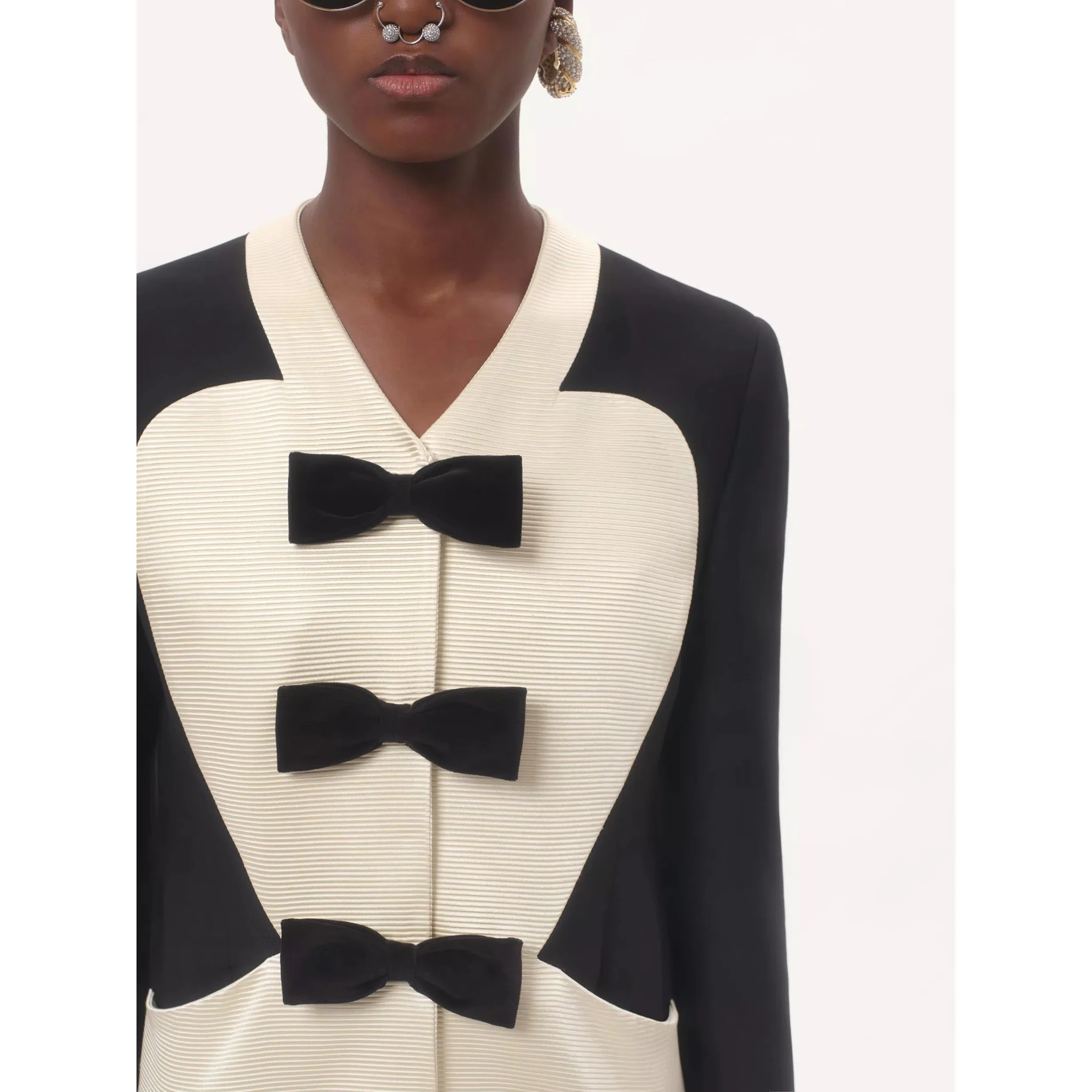 bow-embellishment blazer