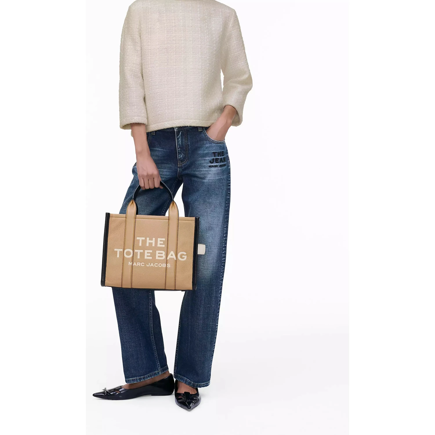 MARC JACOBS THE MEDIUM TOTE bag
