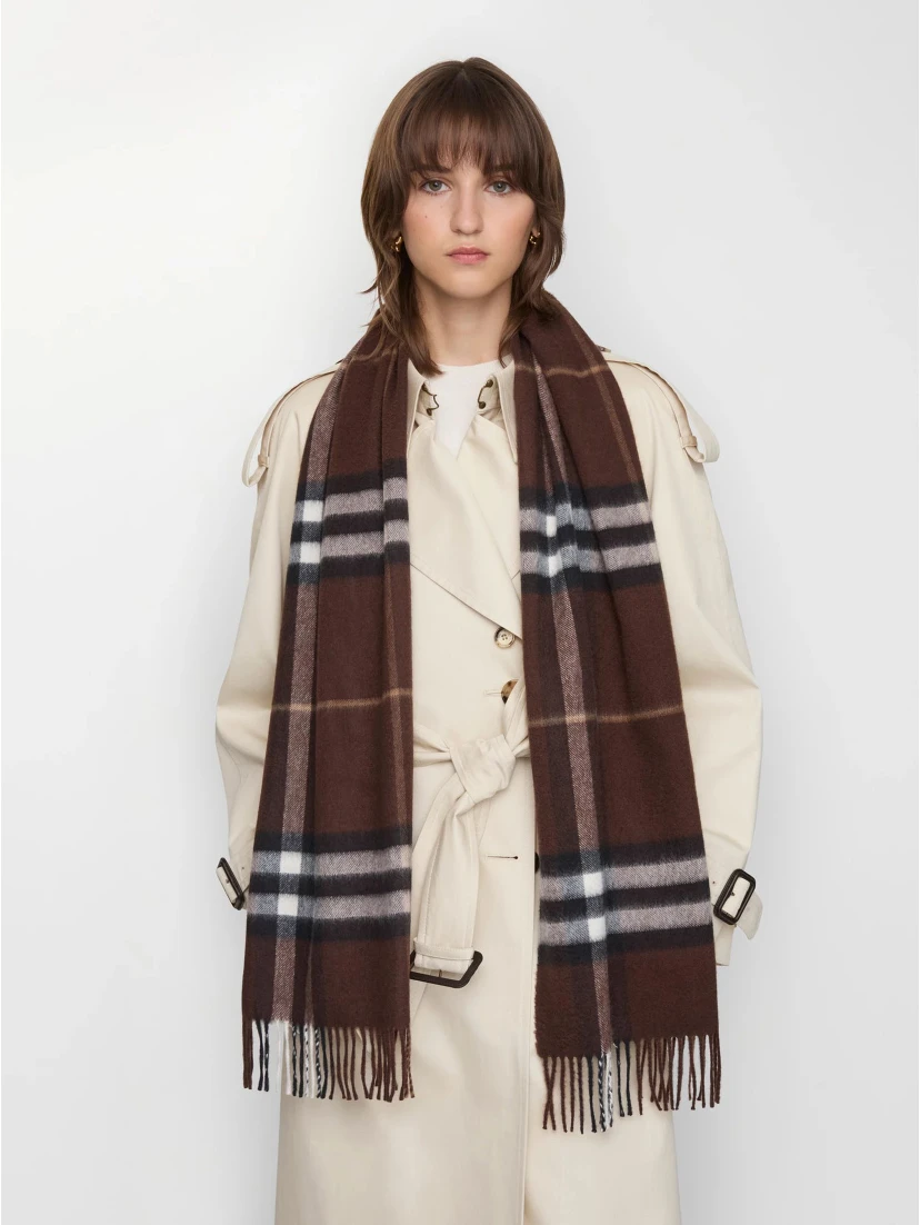 BURBERRY scarf