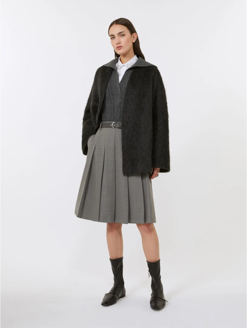 Polo-collar Cable-knit Vest