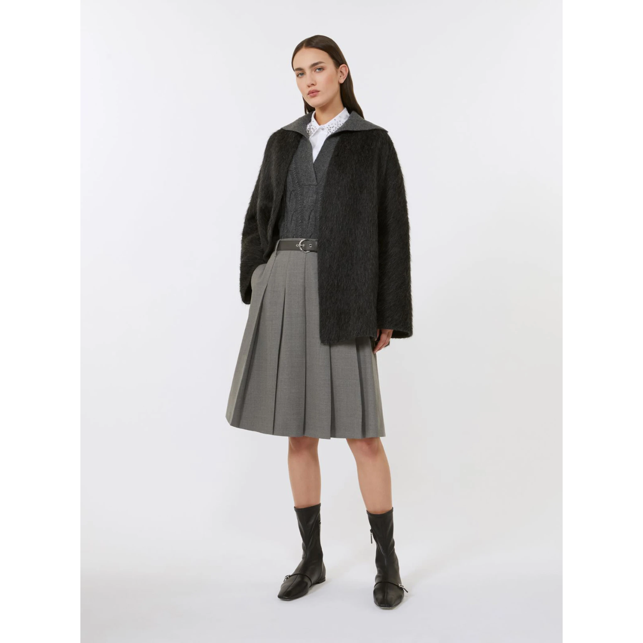 Polo-collar Cable-knit Vest