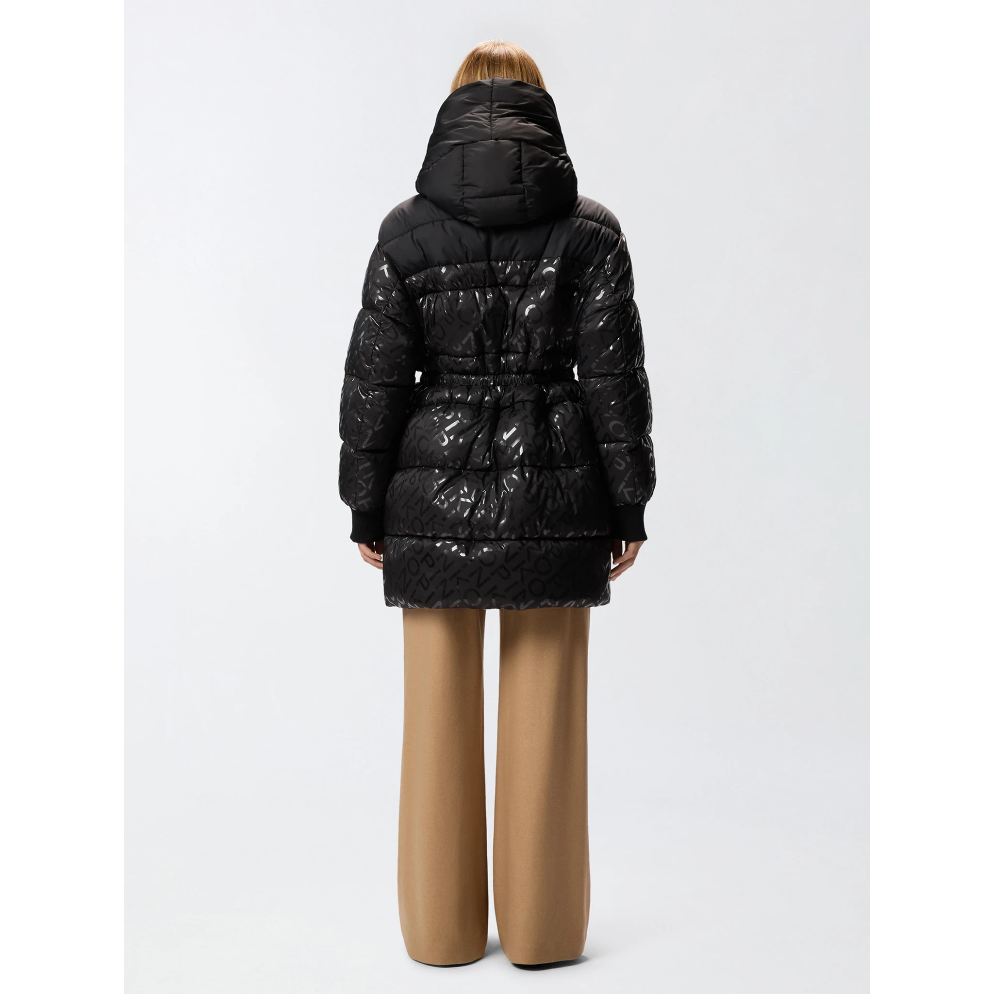 جاكيت بينكو تشاتني