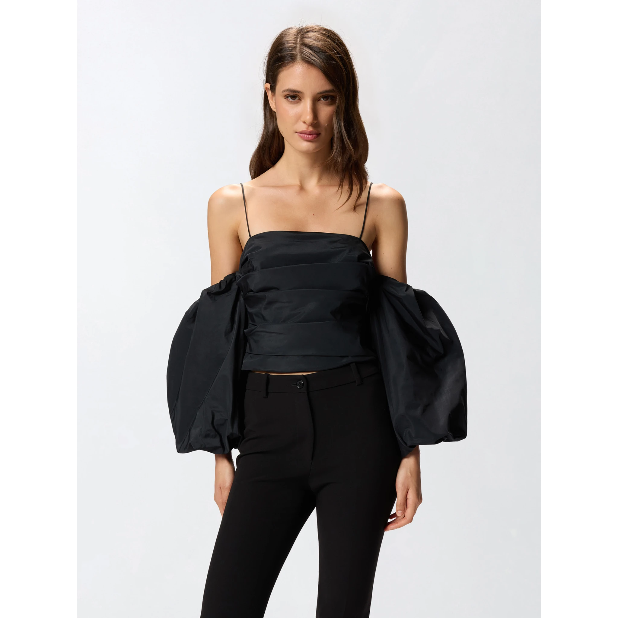 Balloon-sleeve draped top