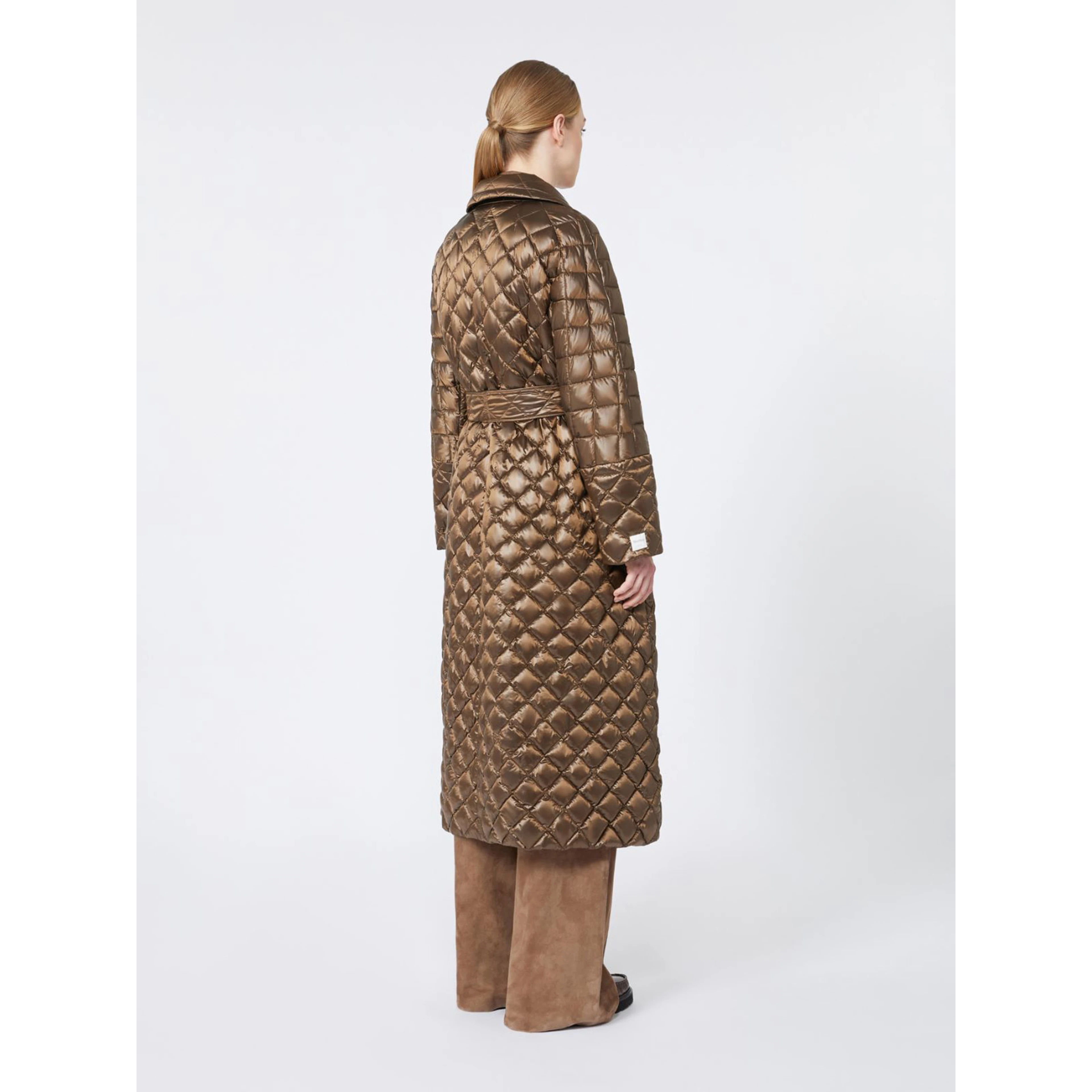 Hooded quilted coat
