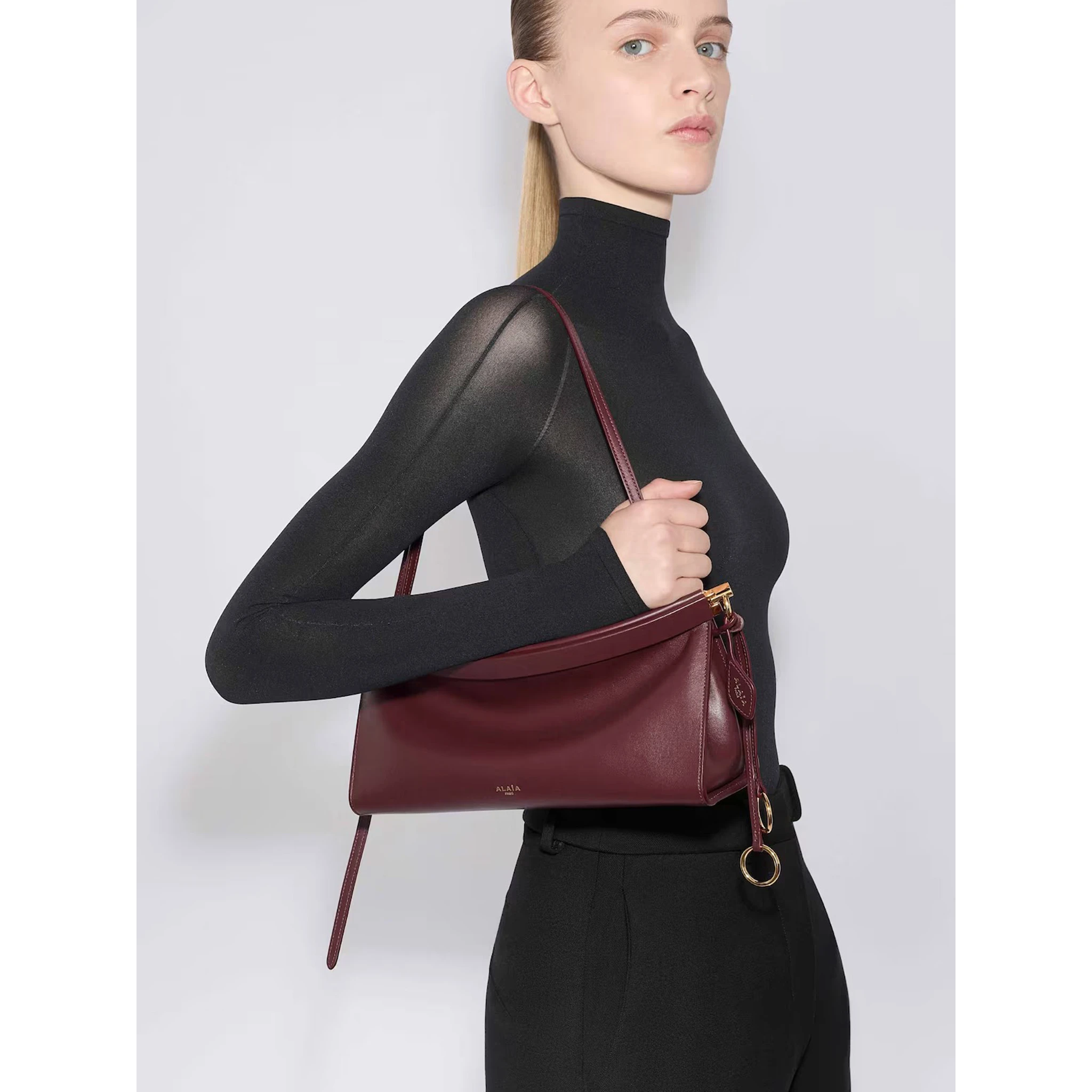 ALAÏA LE CLICK EAST WEST MEDIUM bag