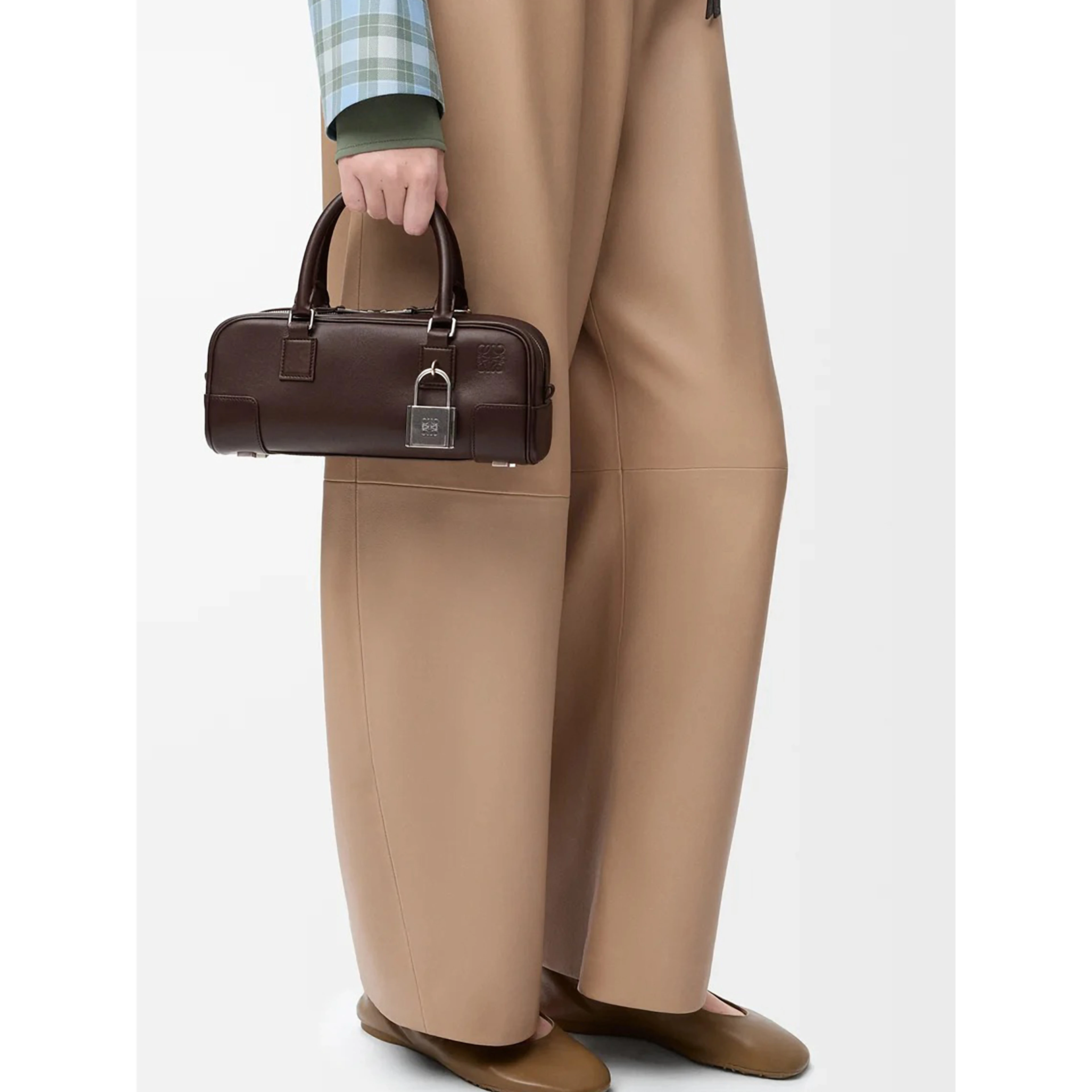 LOEWE AMAZONA 23 bag