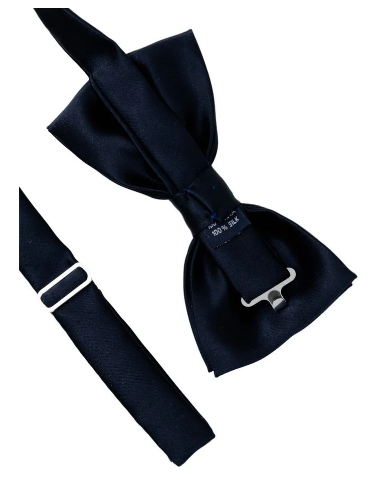 Blue Silk Bowtie alternative