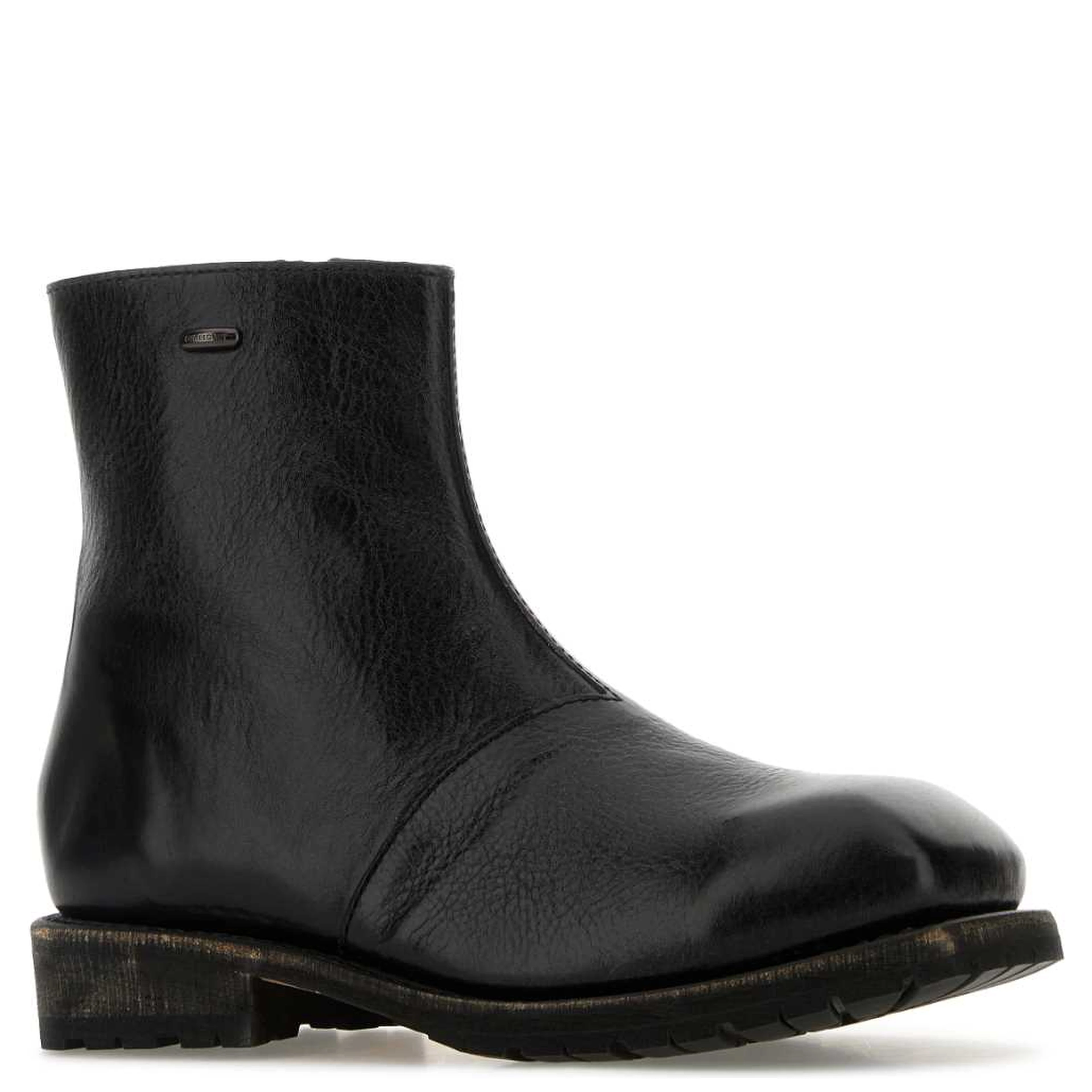 ENGINE BOOT