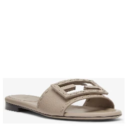 "Baguette" mules flat