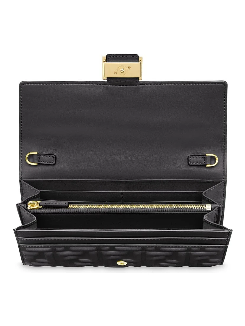 "Baguette" wallet with chain