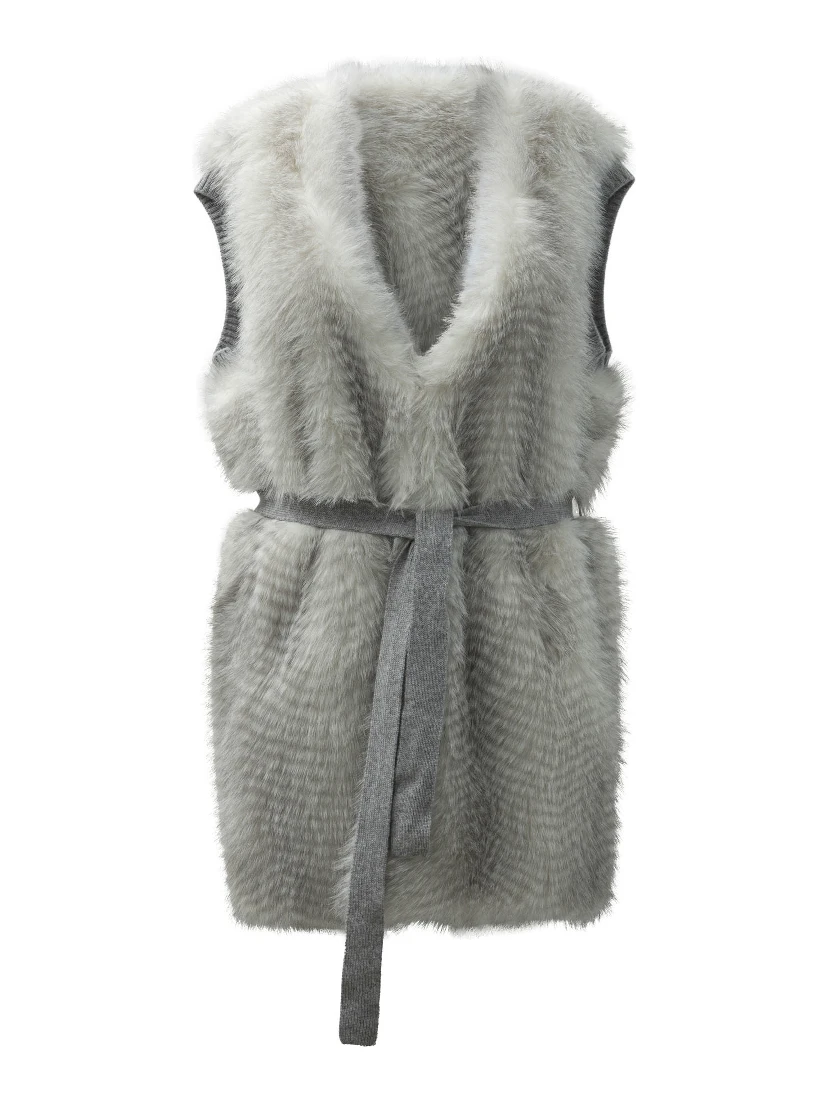 Reversible sleeveless jacket with belt