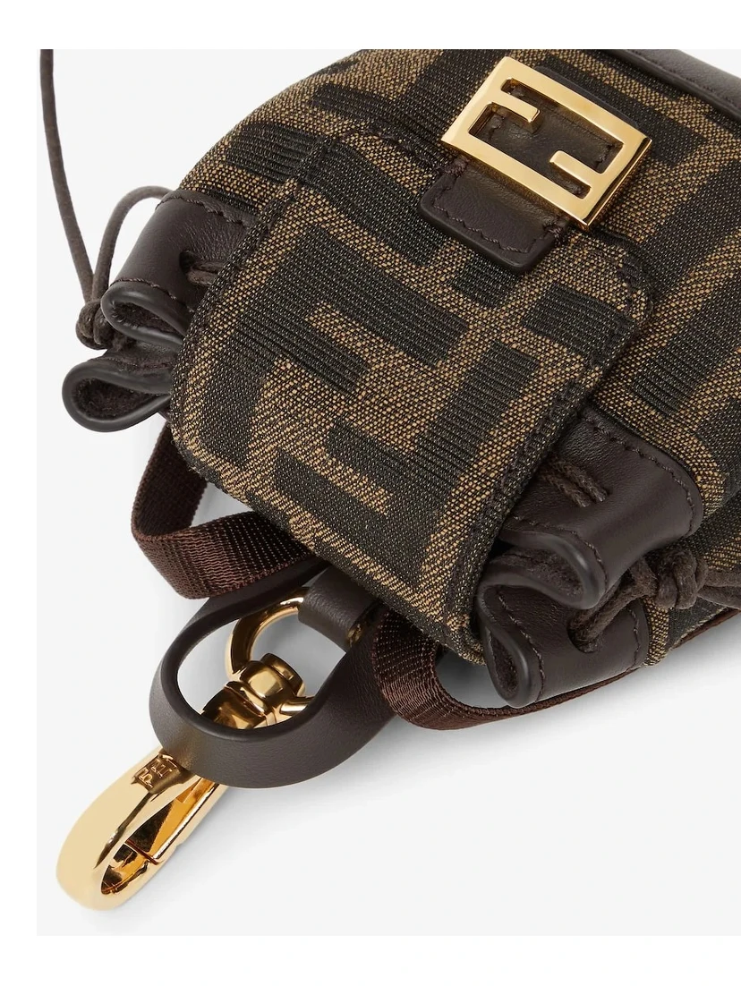 "Nano Backpack"charm