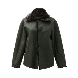 Reversible short coat in shearling