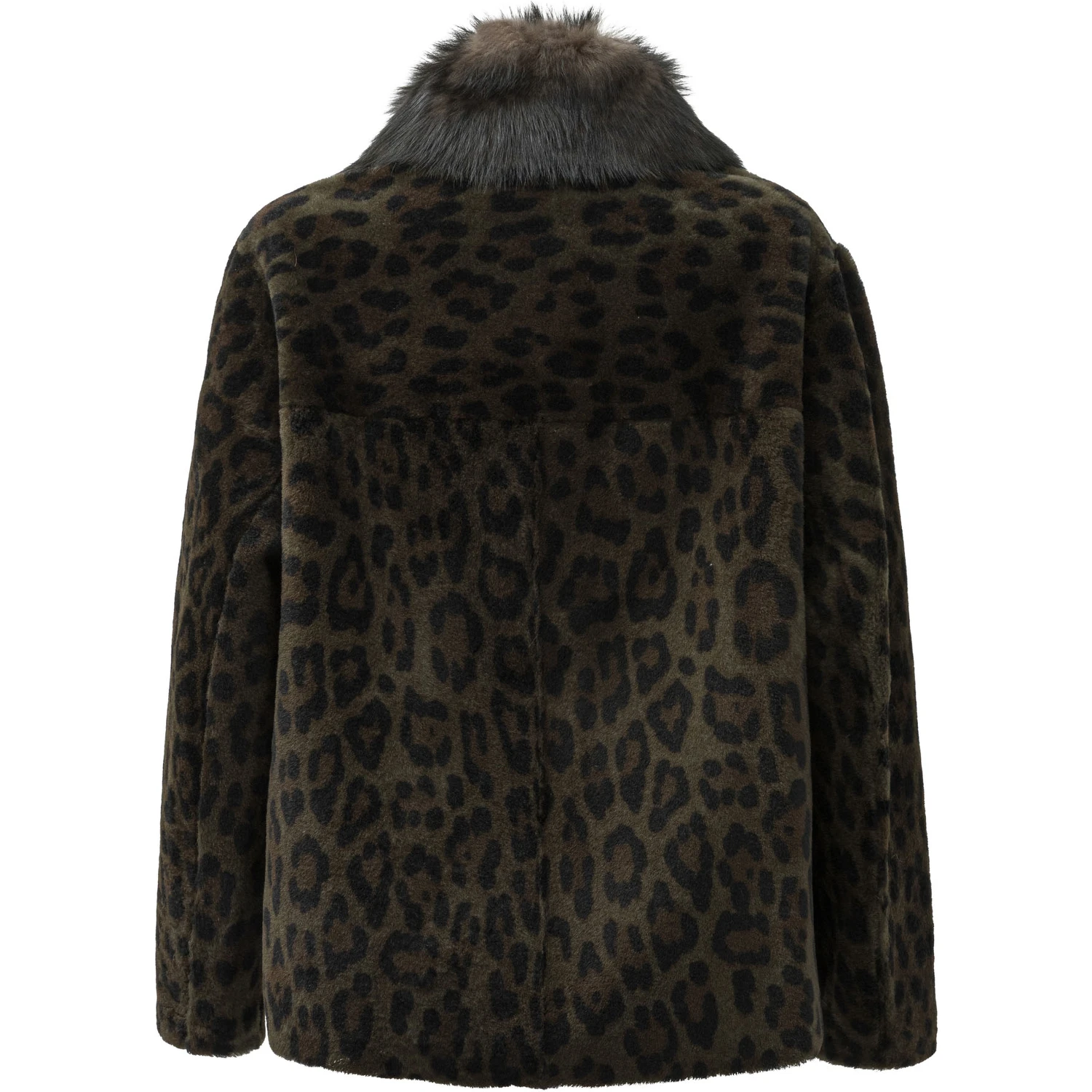 Reversible short coat in shearling