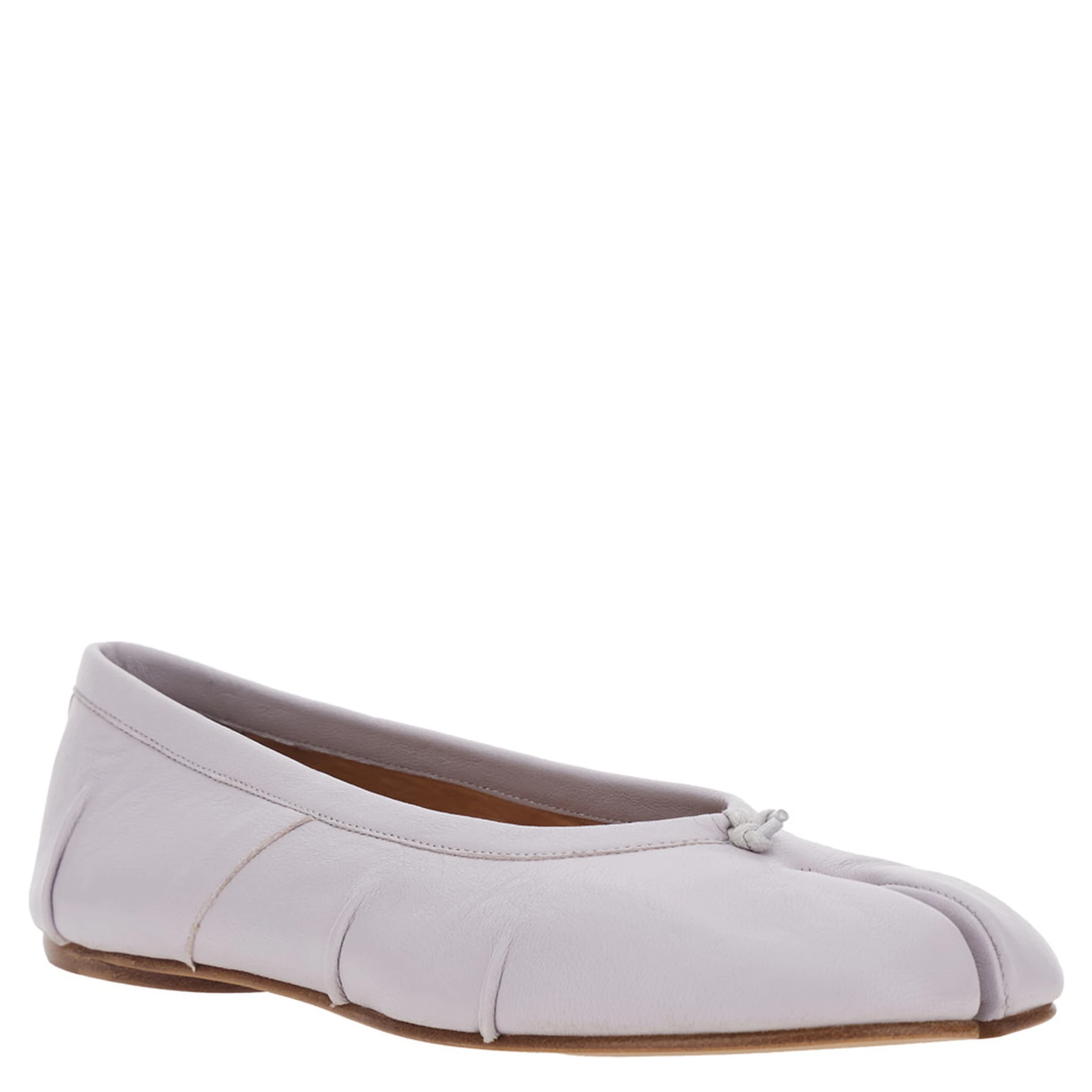 White Ballet Flats with Tabi Toe and Bow Detail on Front in Leather Woman