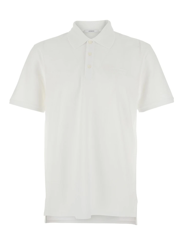 قميص بولو أبيض بشعار على الصدر من القطن للرجال