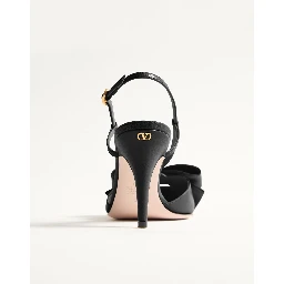 "Bowow" pumps in leather