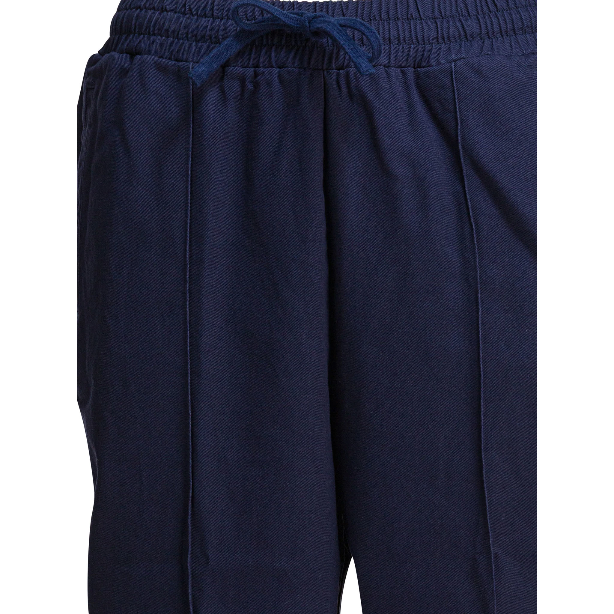 Pants with drawstring
